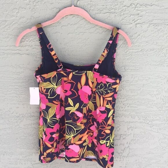 Land’s End Size 2 Bathing Suit Top NWT - Picture 5 of 12